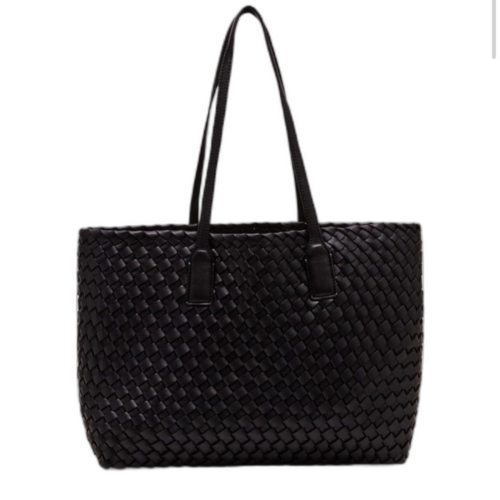 NWT Anne Klein Black Woven Tote Bag With Pouch - Picture 2 of 5